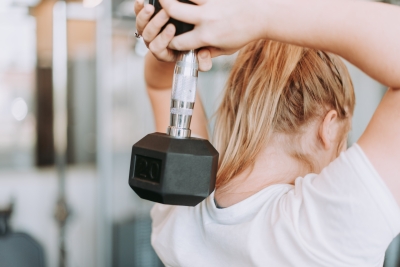 Het opbouwen van een wekelijkse fitnessroutine die bij je past
